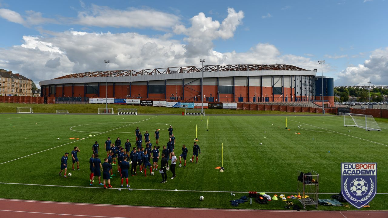 Academia Edusport — Escocia y Malta